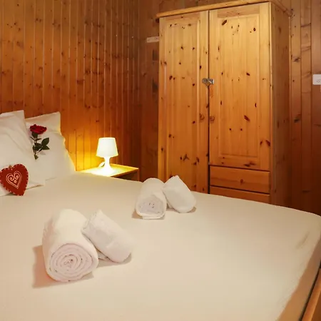 Peer Gynt By Interhome Alpesi faház